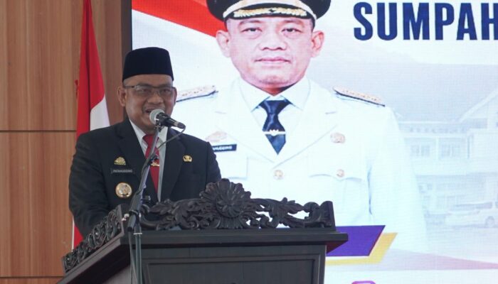 Pemkab Luwu Perkuat Tata Kelola Pemerintahan, Muhammad Rudi Di Lantik sebagai Sekretaris Daerah Definitif