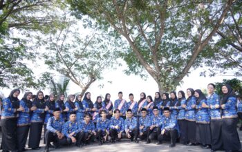 Kominfo-SP Luwu Semarakkan Gerak Jalan Indah HUT ke-81 Kemerdekaan RI