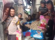 Bhabinkamtibmas Peduli, Aipda Akbar Bersama Relawan Berikan Bantuan untuk Warga Kurang Mampu